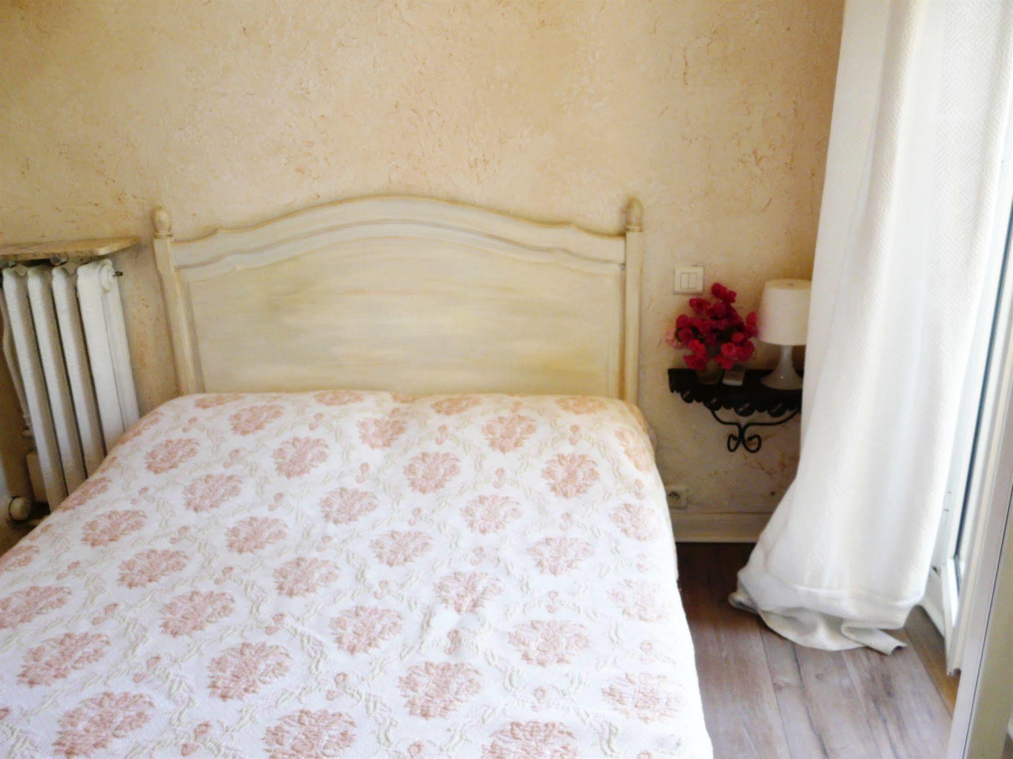 Alexandra - Boutique Hotel 3*