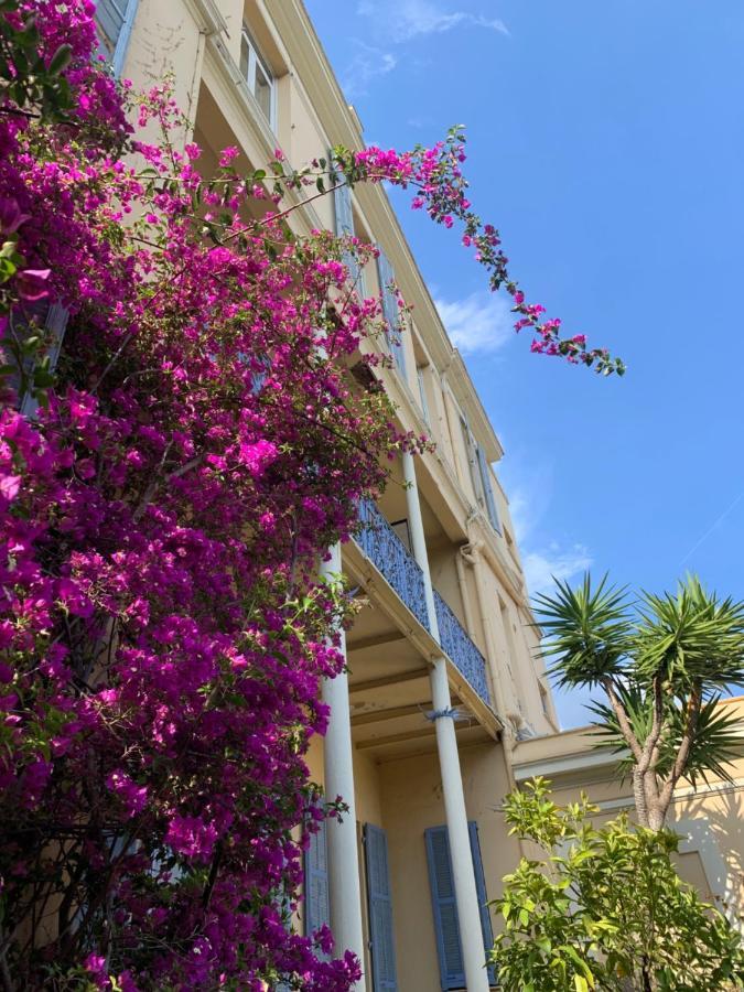 Alexandra - Boutique Hotel
