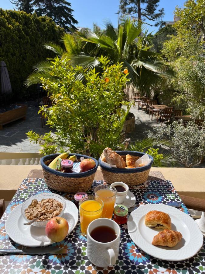 Alexandra - Boutique Hotel 3*