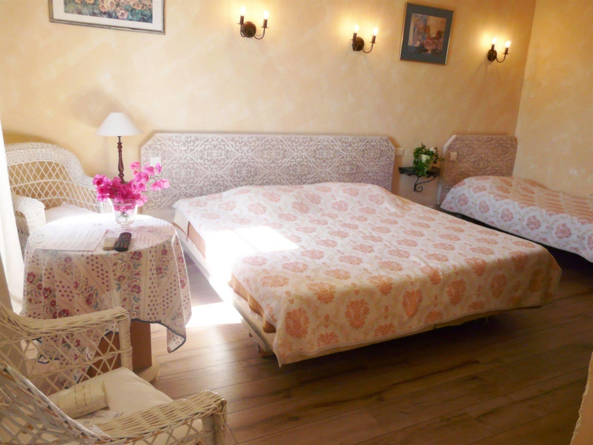 Alexandra - Boutique Hotel